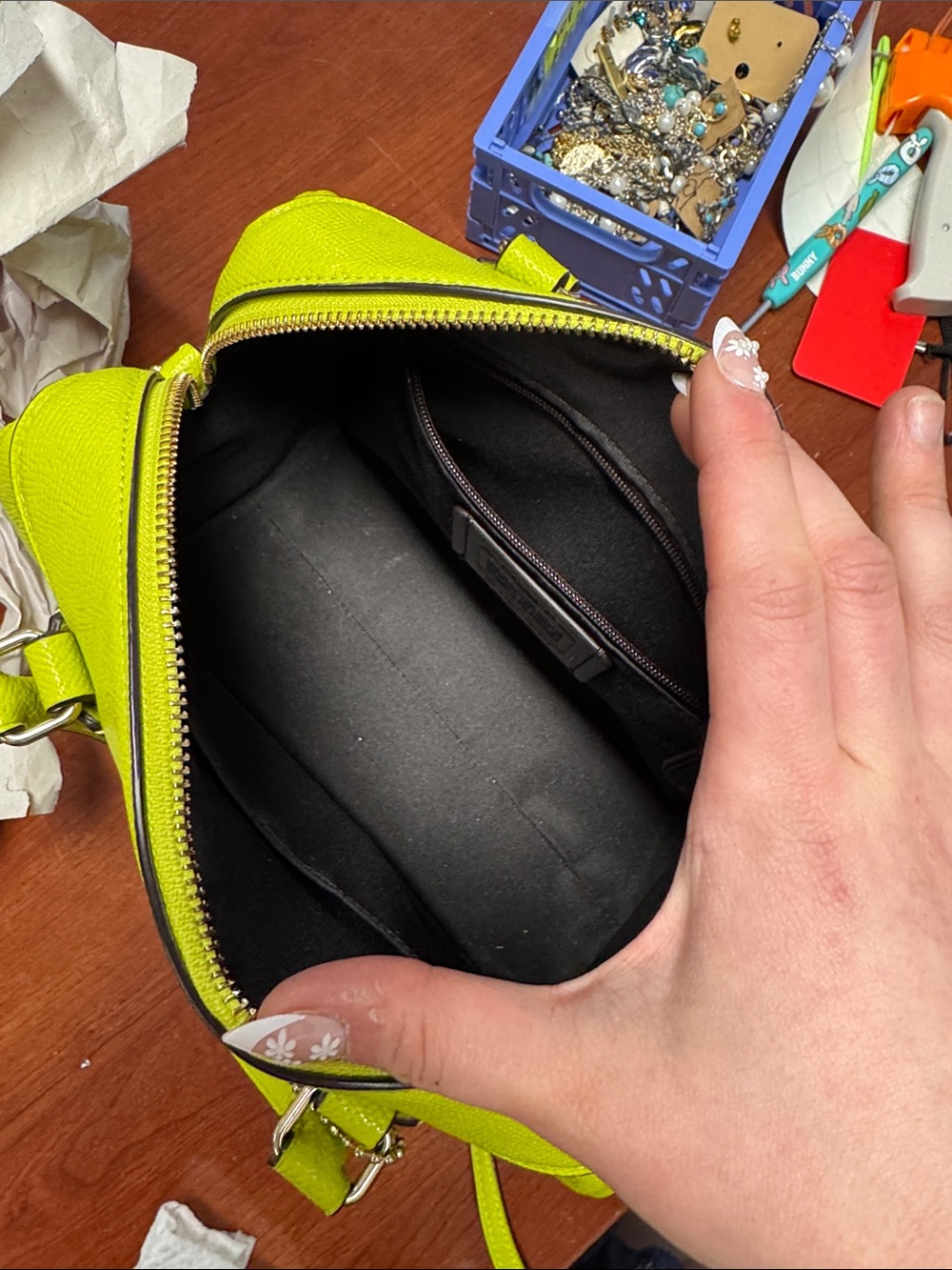 Coach Neon Lime Leather Satchel Bag - Picture 3 of 3
